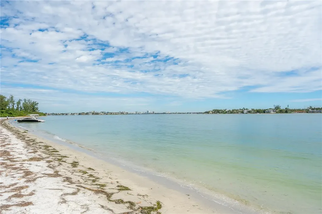 1900 Benjamin Franklin Drive Sarasota FL 34236
