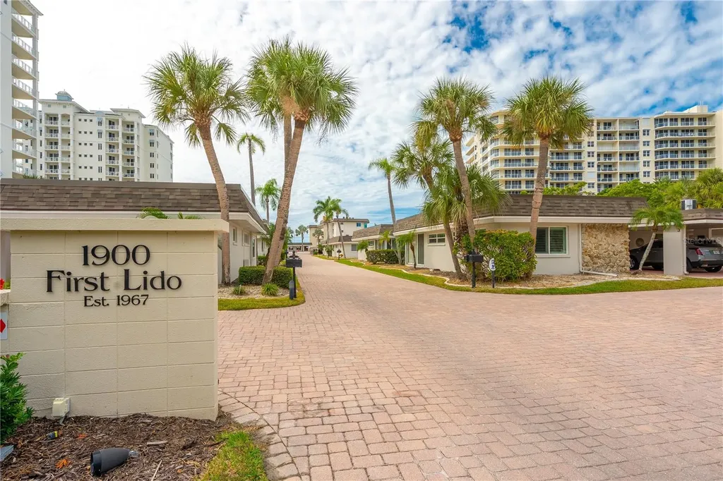 1900 Benjamin Franklin Drive Sarasota FL 34236