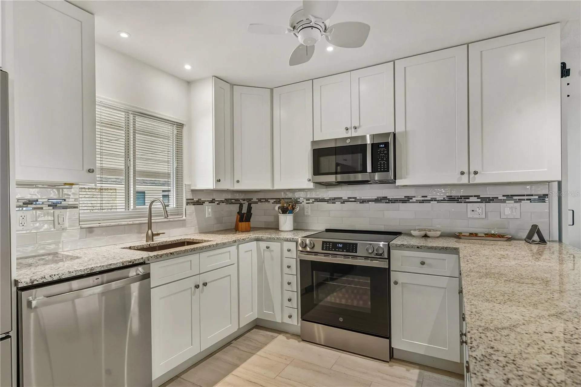 1900 Benjamin Franklin Drive Sarasota FL 34236