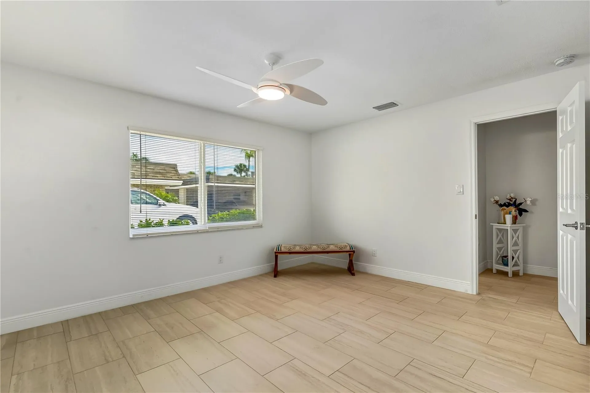 1900 Benjamin Franklin Drive Sarasota FL 34236