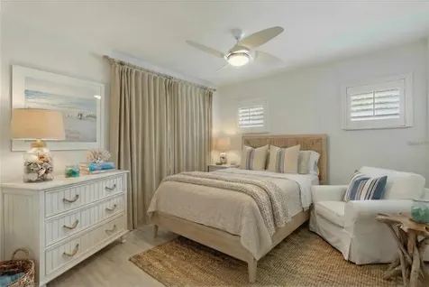 1900 Benjamin Franklin Drive Sarasota FL 34236