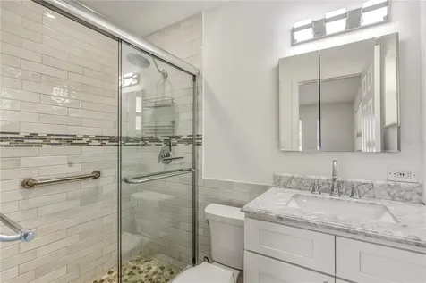 1900 Benjamin Franklin Drive Sarasota FL 34236