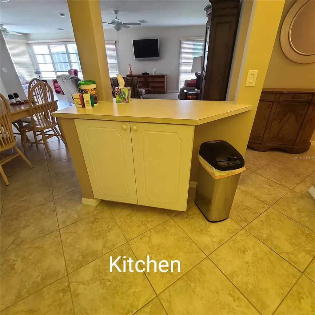 220 Buttonwood Circle Seminole FL 33777