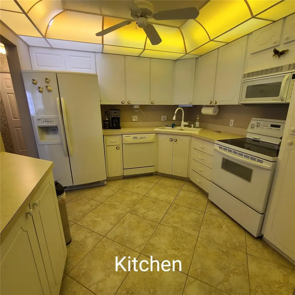 220 Buttonwood Circle Seminole FL 33777