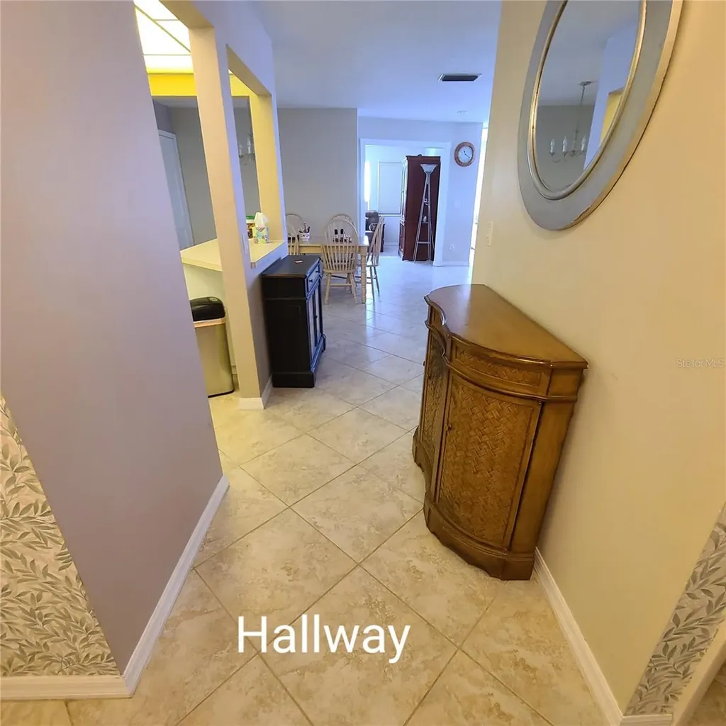 220 Buttonwood Circle Seminole FL 33777