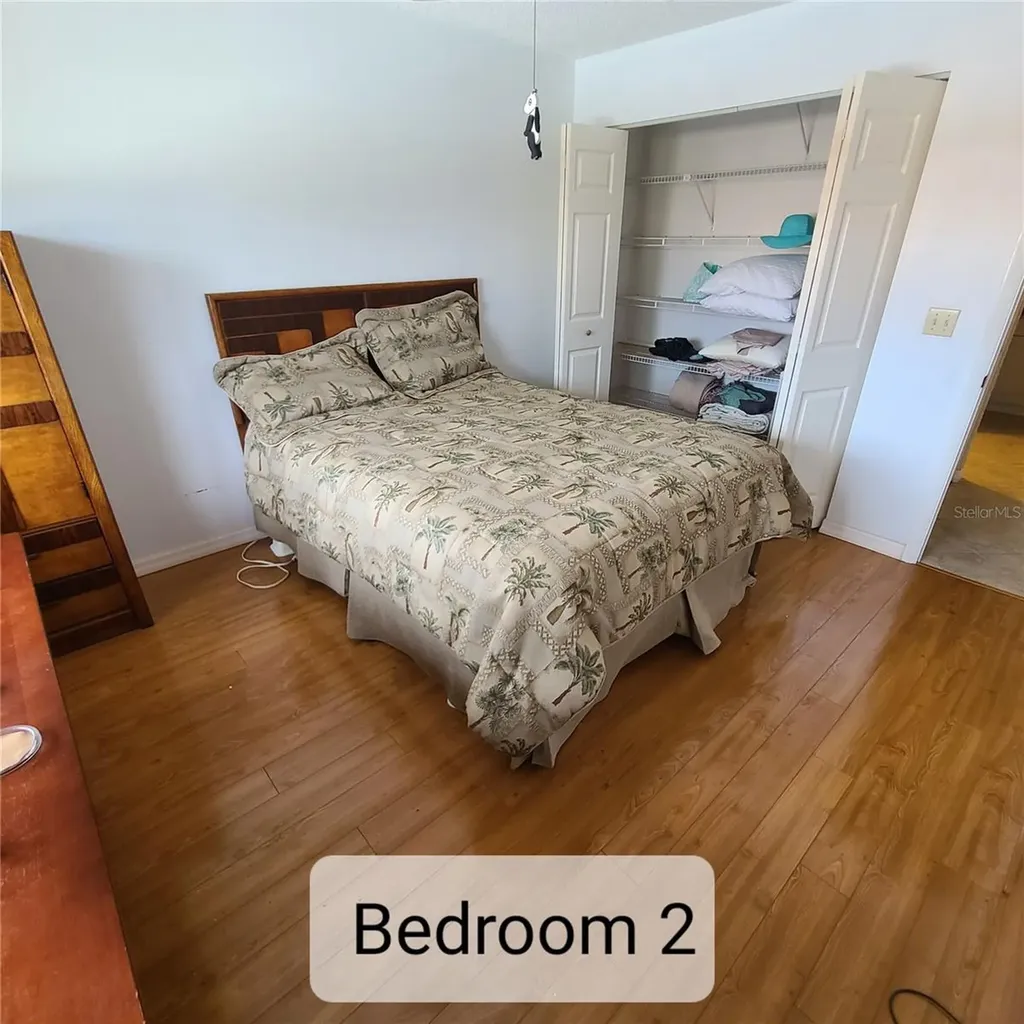 220 Buttonwood Circle Seminole FL 33777
