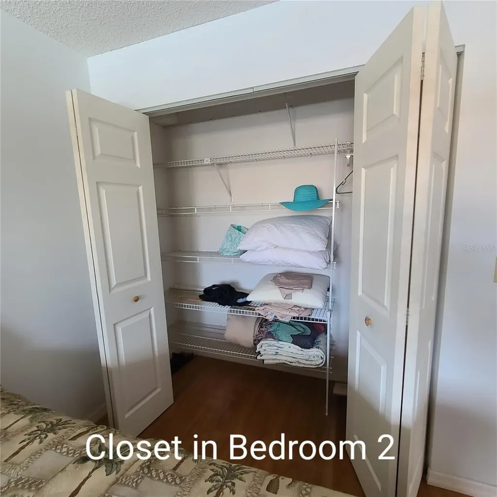 220 Buttonwood Circle Seminole FL 33777