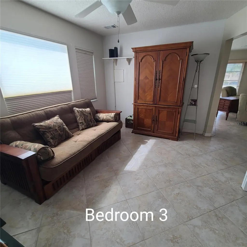 220 Buttonwood Circle Seminole FL 33777