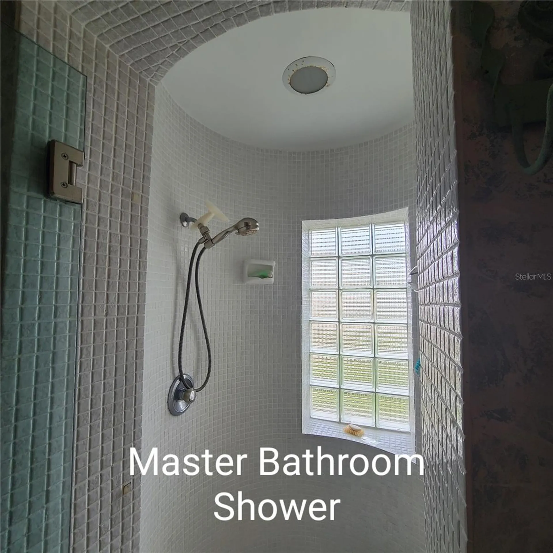 220 Buttonwood Circle Seminole FL 33777