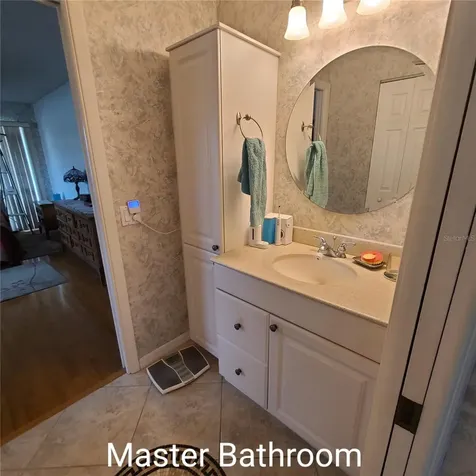 220 Buttonwood Circle Seminole FL 33777