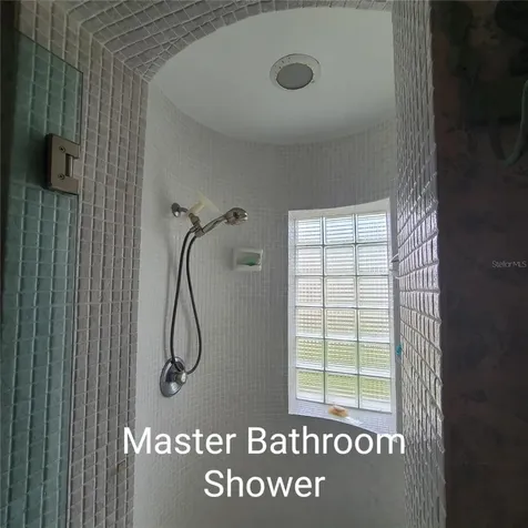 220 Buttonwood Circle Seminole FL 33777