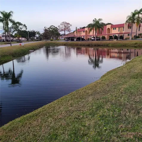220 Buttonwood Circle Seminole FL 33777