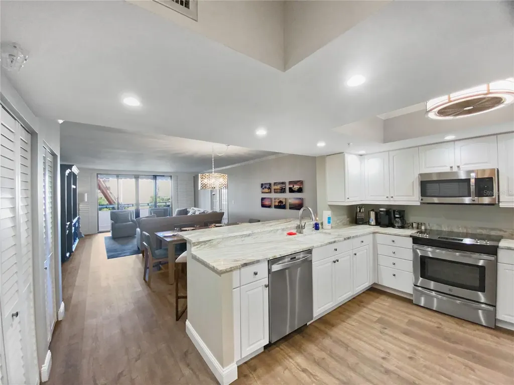 1445 Gulf Of Mexico Drive Longboat Key FL 34228