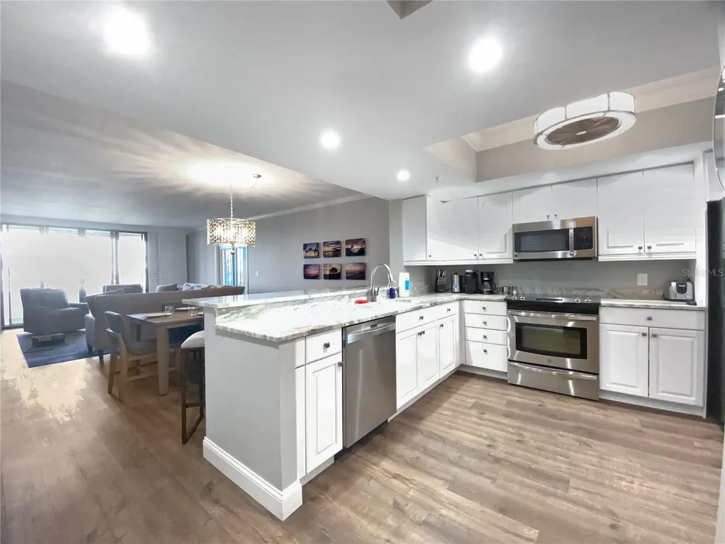 1445 Gulf Of Mexico Drive Longboat Key FL 34228