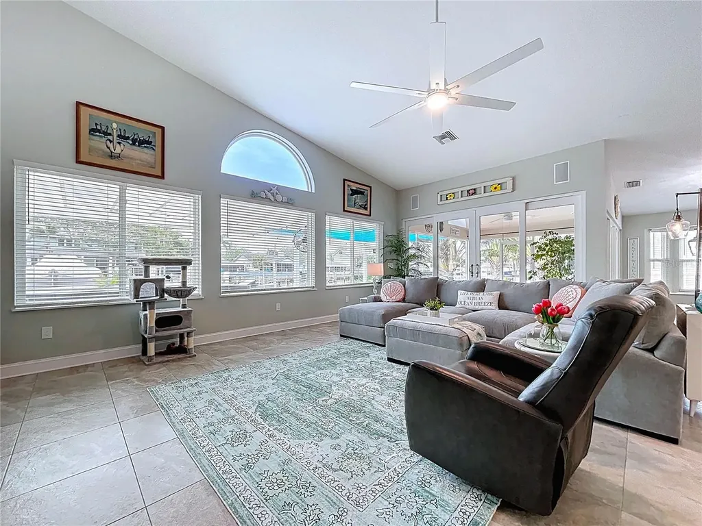 386 Westwinds Drive Palm Harbor FL 34683