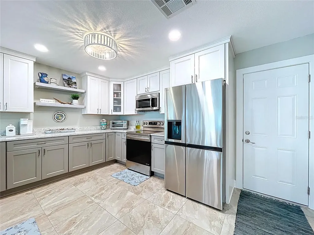 386 Westwinds Drive Palm Harbor FL 34683