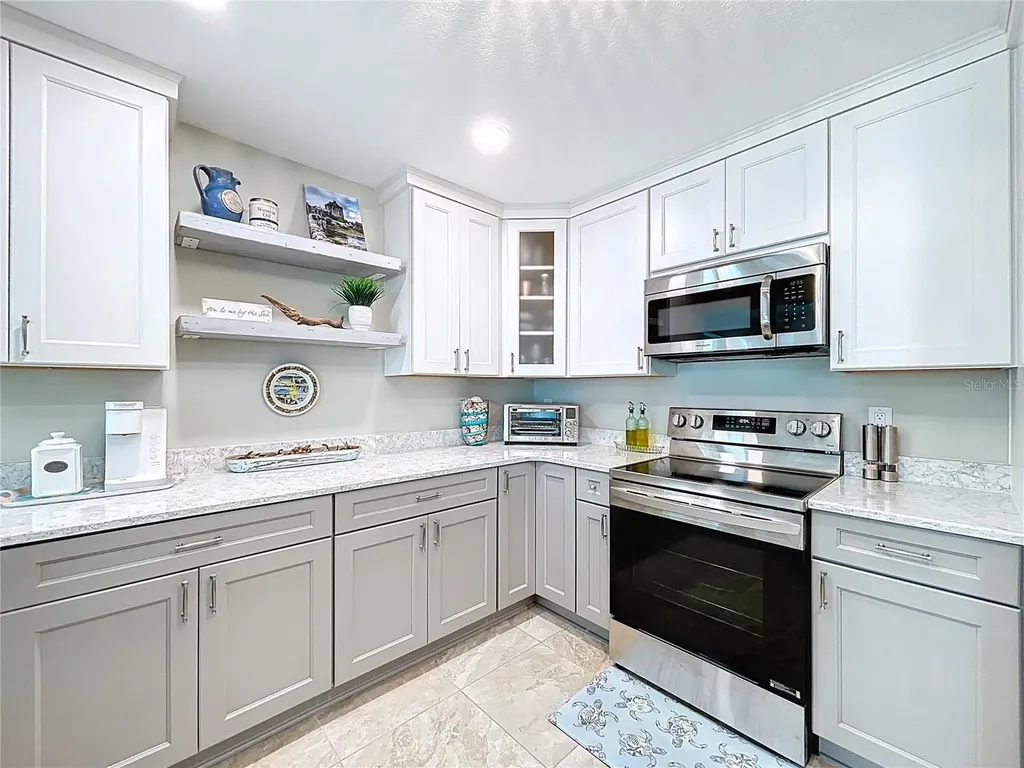 386 Westwinds Drive Palm Harbor FL 34683