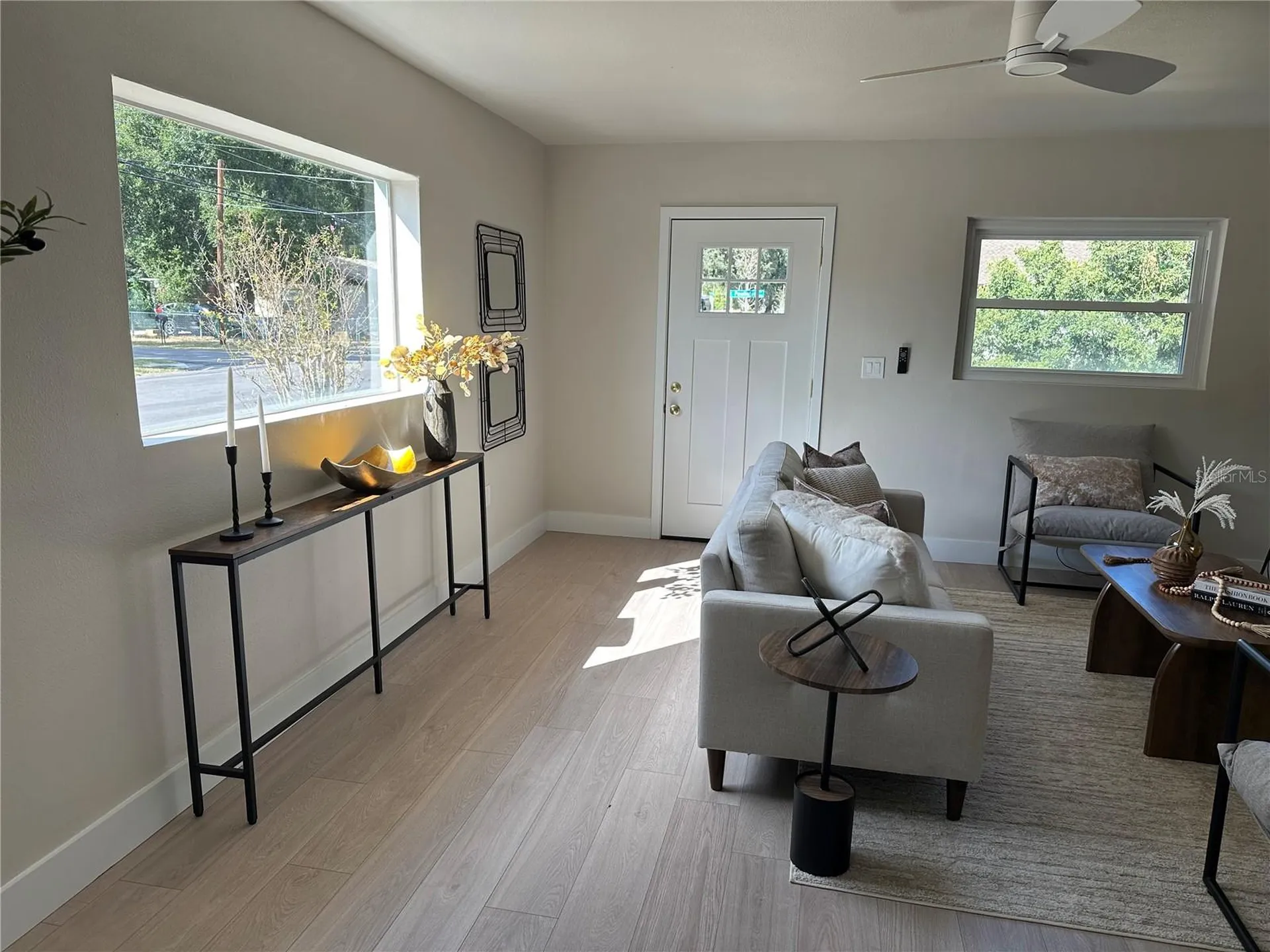 2001 E Powhatan Avenue Tampa FL 33610