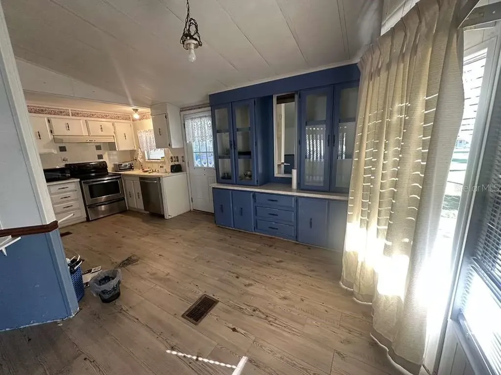 3319 S Citrus Circle Zellwood FL 32798