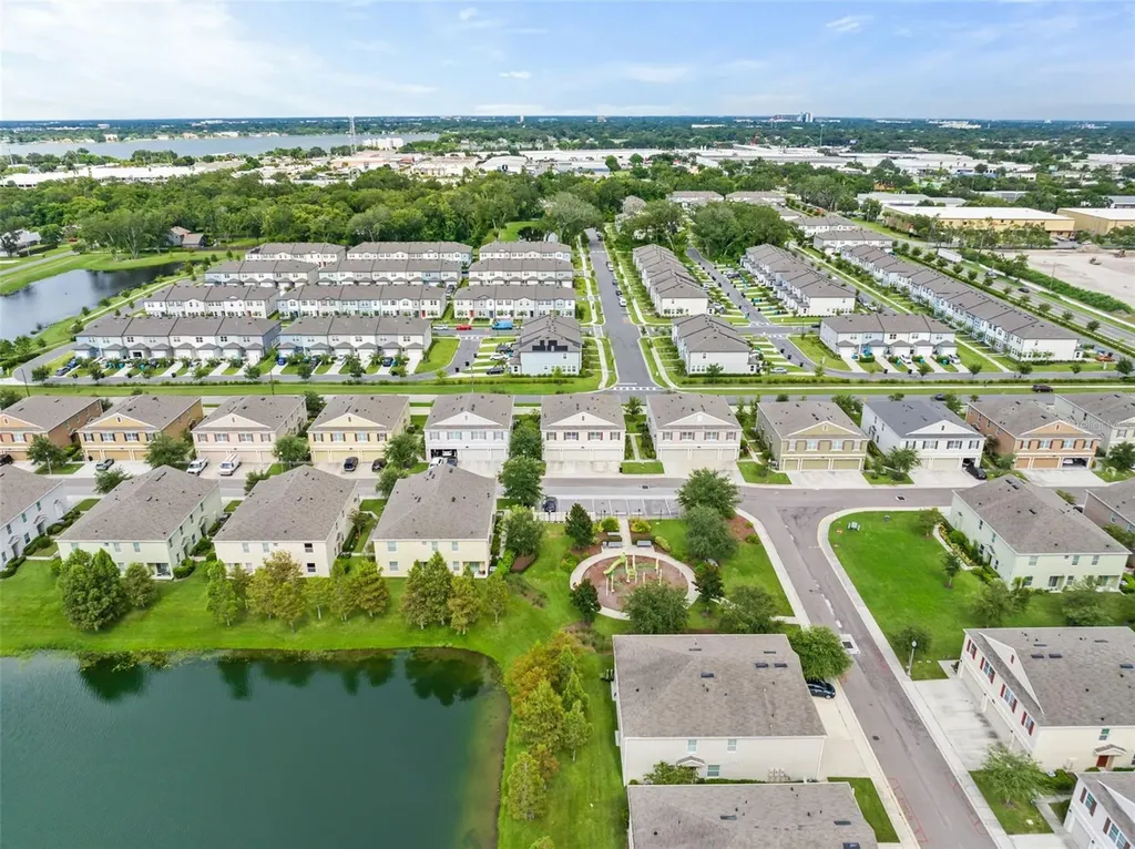 3449 Seneca Club Loop Orlando FL 32808