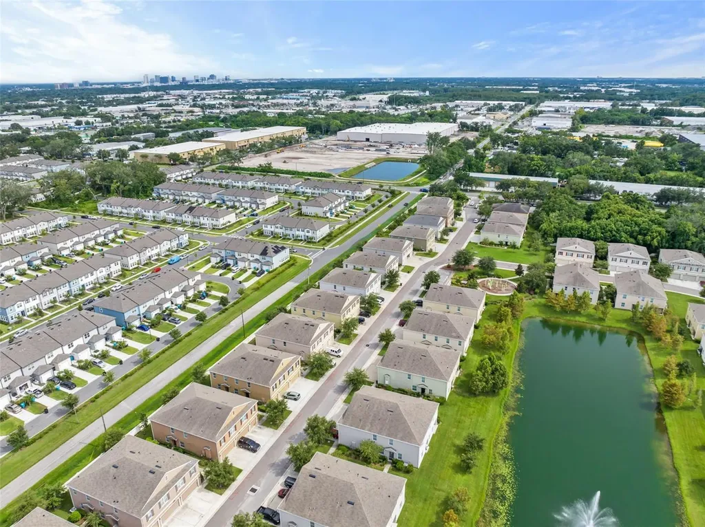 3449 Seneca Club Loop Orlando FL 32808