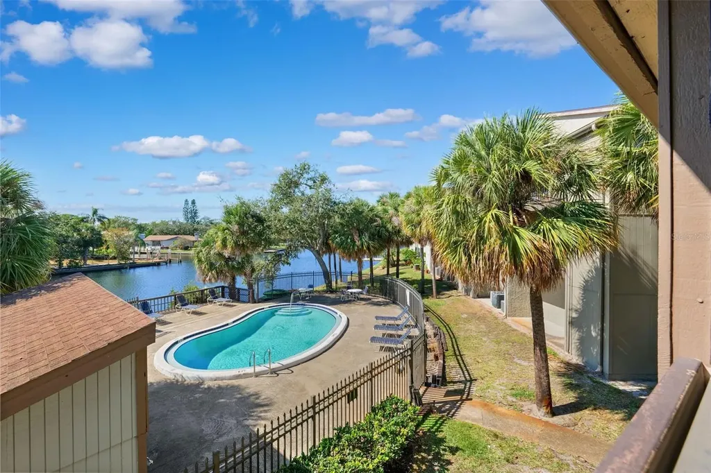 6321 Newtown Circle Tampa FL 33615