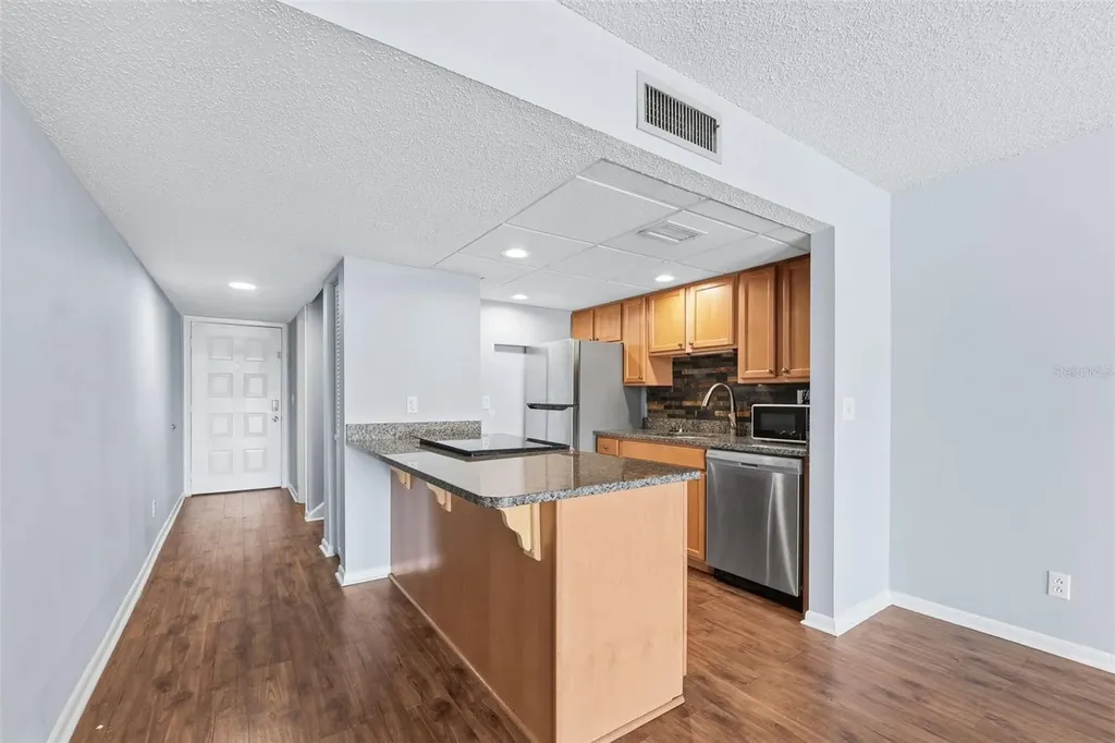 6321 Newtown Circle Tampa FL 33615