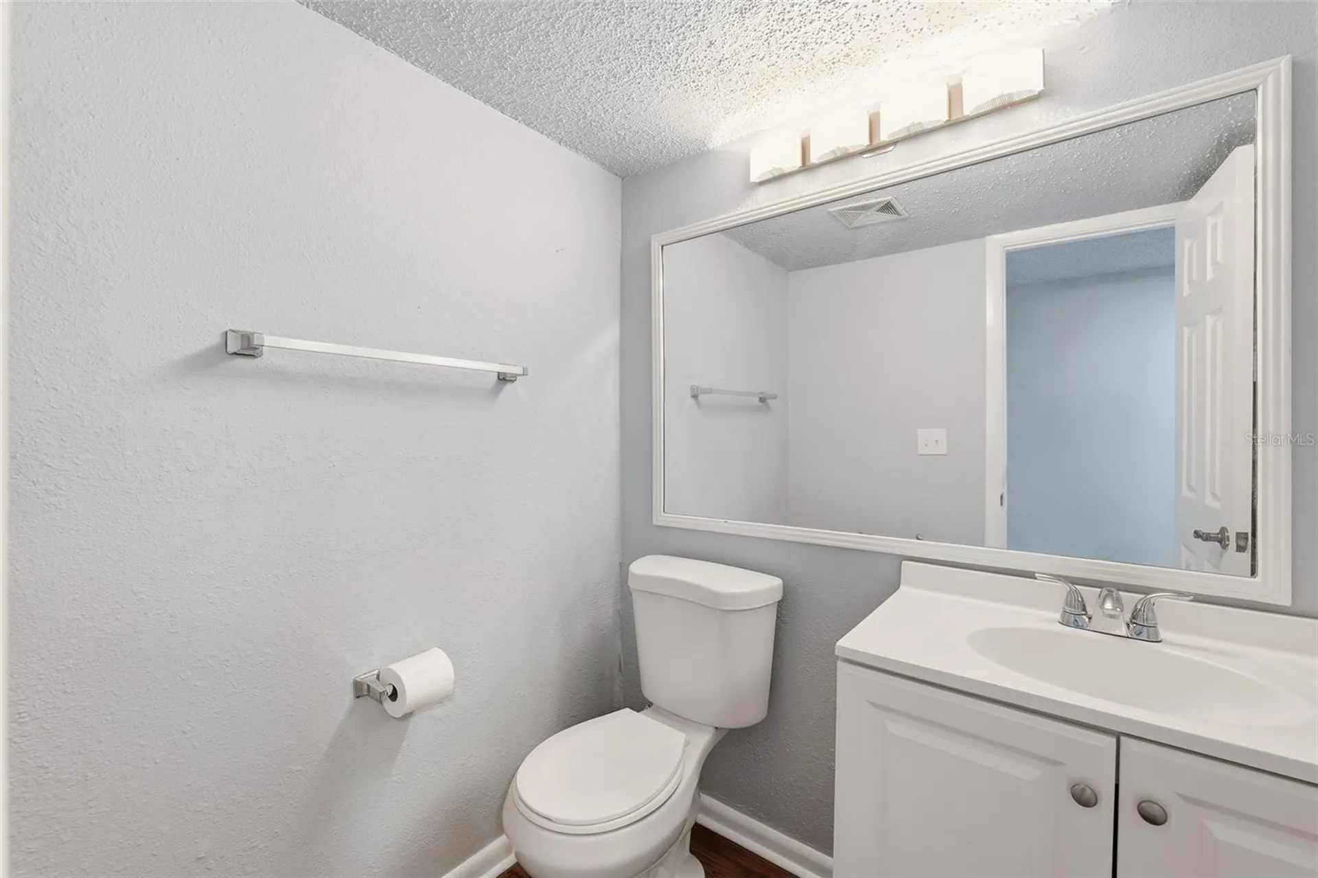 6321 Newtown Circle Tampa FL 33615