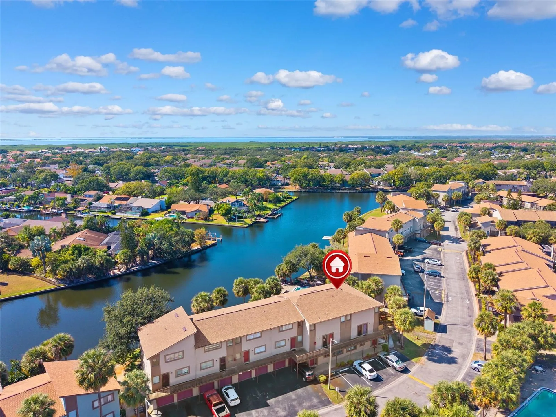6321 Newtown Circle Tampa FL 33615