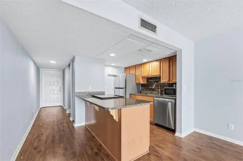 6321 Newtown Circle Tampa FL 33615