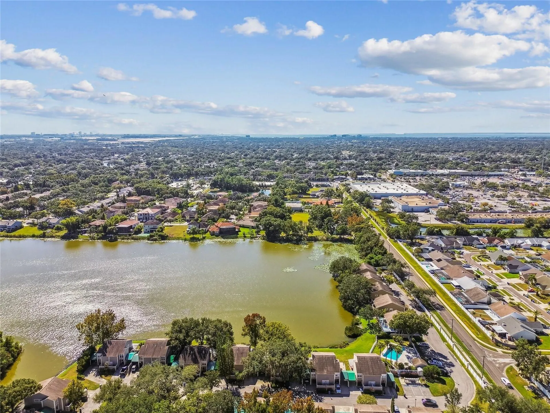 6916 Lake Place Court Tampa FL 33634