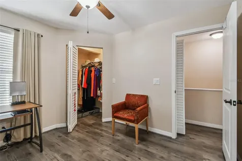 6916 Lake Place Court Tampa FL 33634