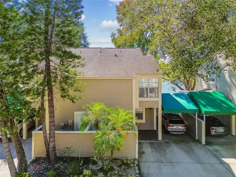 6916 Lake Place Court Tampa FL 33634