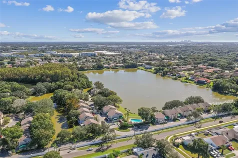 6916 Lake Place Court Tampa FL 33634