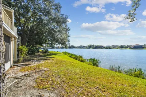 6916 Lake Place Court Tampa FL 33634