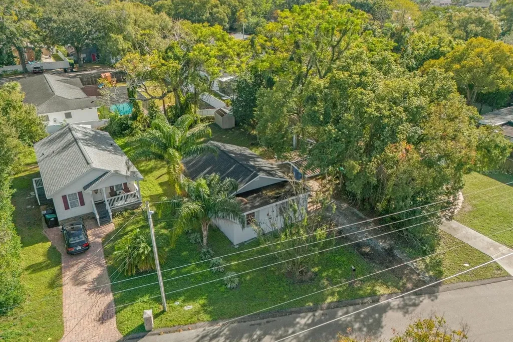 2413 Marlboro Street Orlando FL 32806