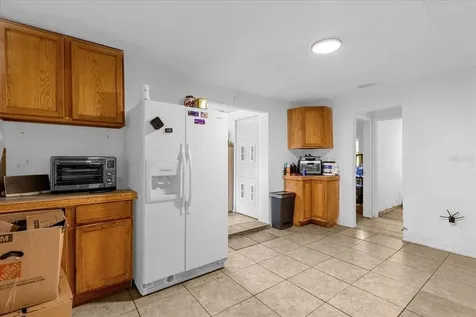 2413 Marlboro Street Orlando FL 32806