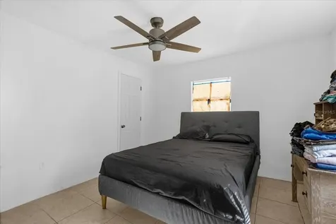 2413 Marlboro Street Orlando FL 32806