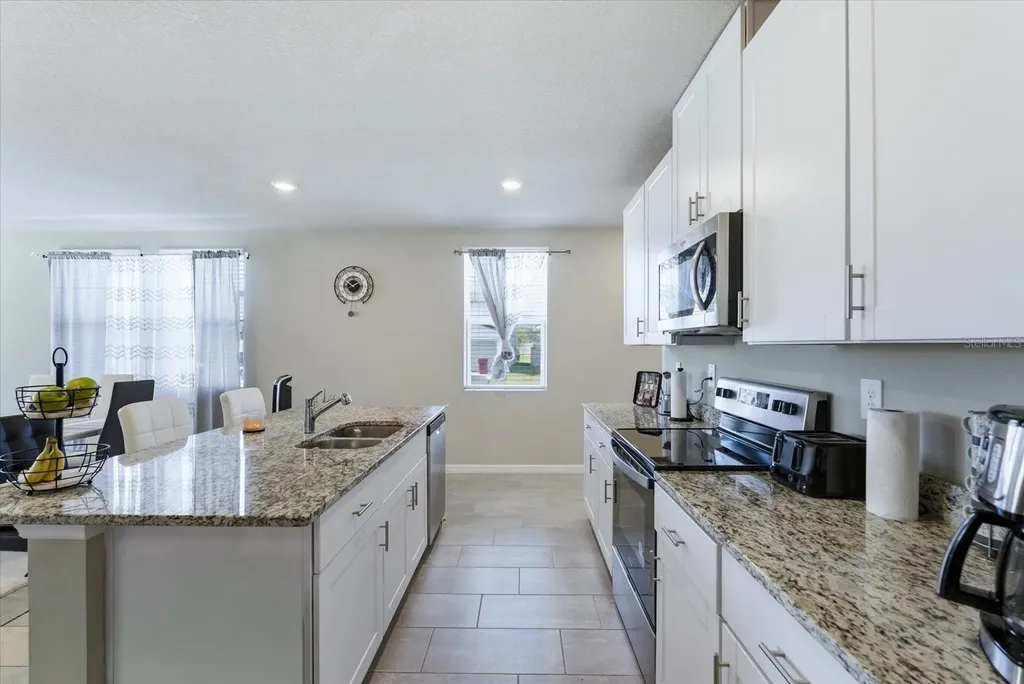 2301 E Newsome Road Plant City FL 33565
