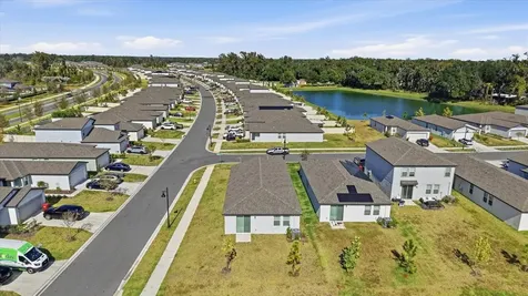 2301 E Newsome Road Plant City FL 33565
