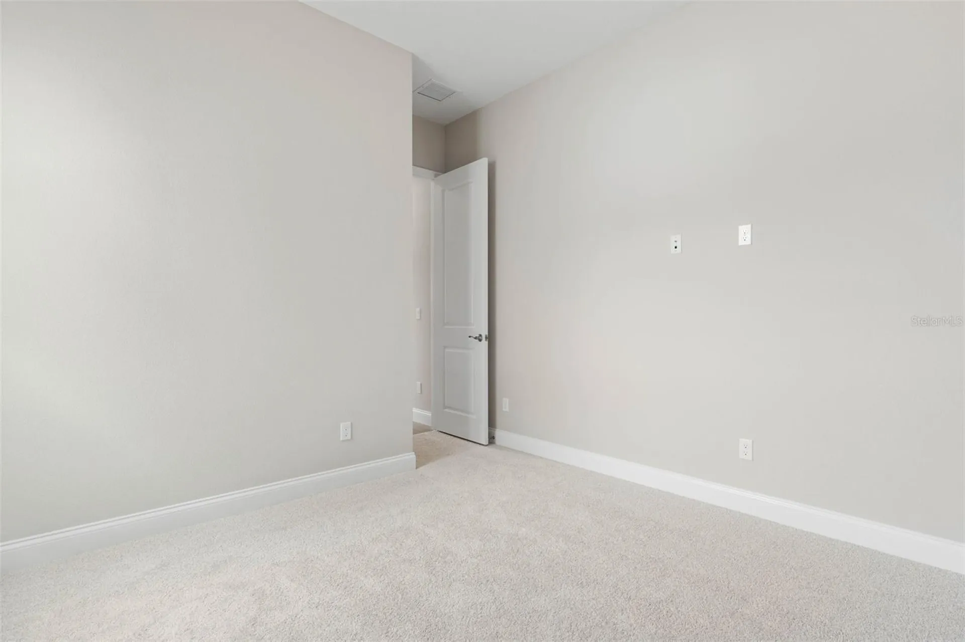 77 Del Palma Drive Palm Coast FL 32137