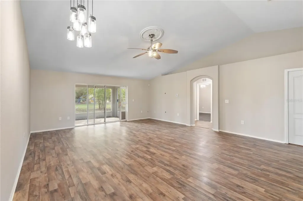 4364 Dinner Lake Boulevard Lake Wales FL 33859