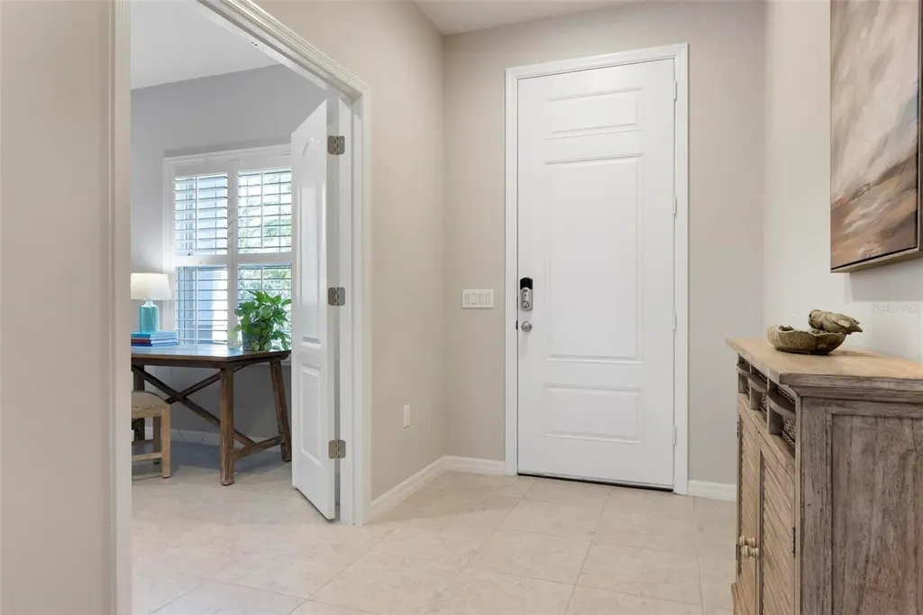 6512 Palm Leaf Court Sarasota FL 34243