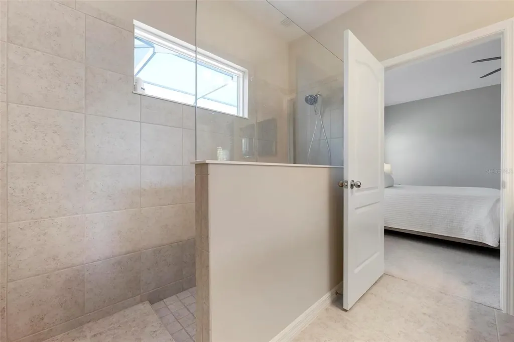 6512 Palm Leaf Court Sarasota FL 34243