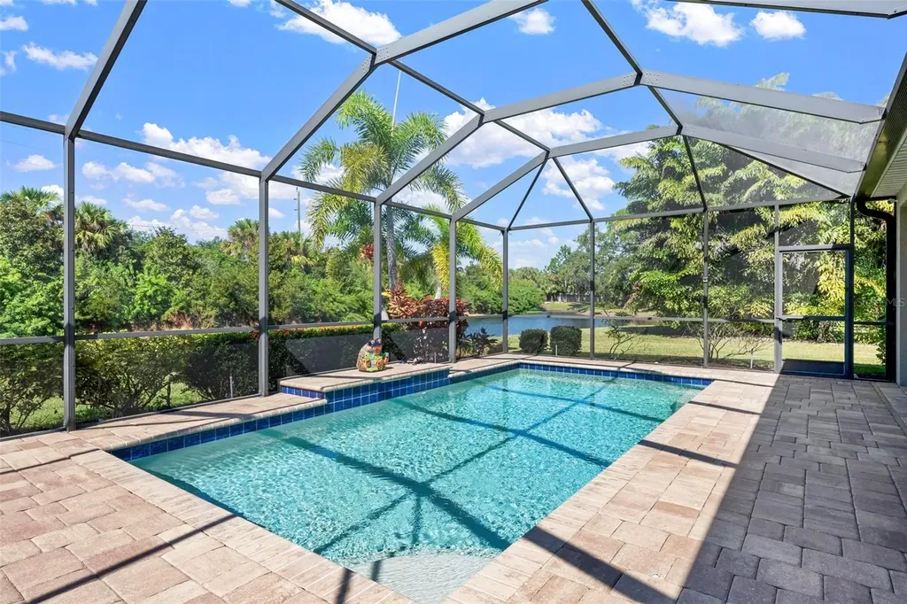 6512 Palm Leaf Court Sarasota FL 34243