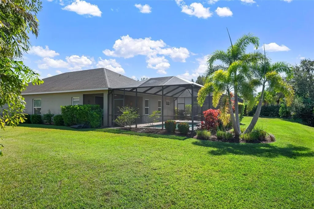 6512 Palm Leaf Court Sarasota FL 34243