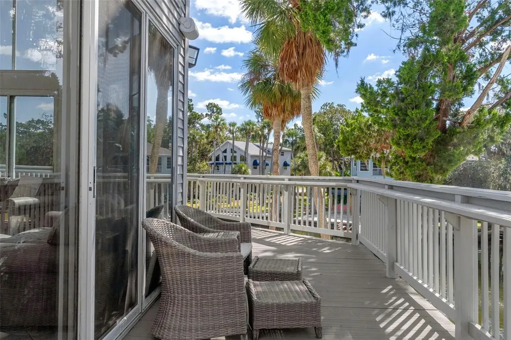 5272 Tropical Point Weeki Wachee FL 34607