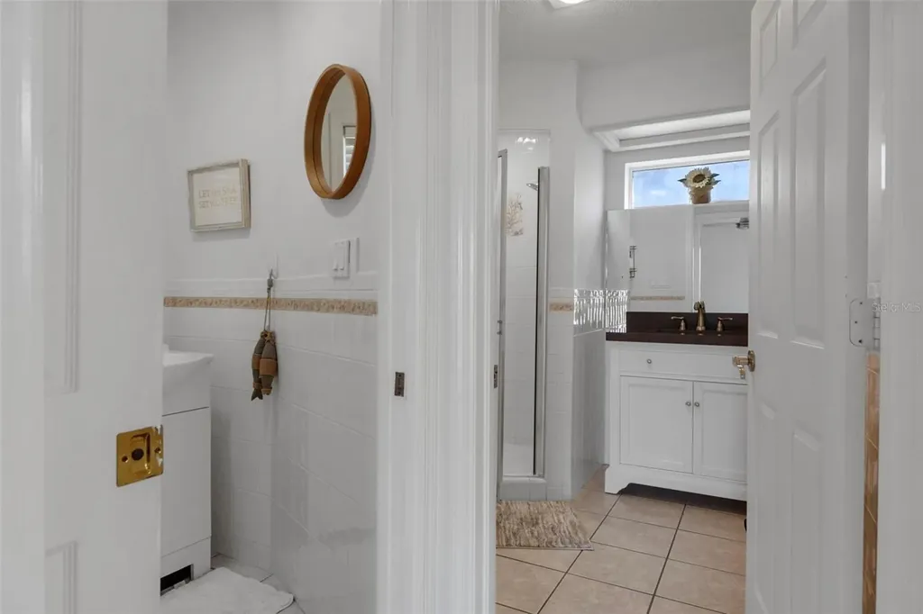 5272 Tropical Point Weeki Wachee FL 34607