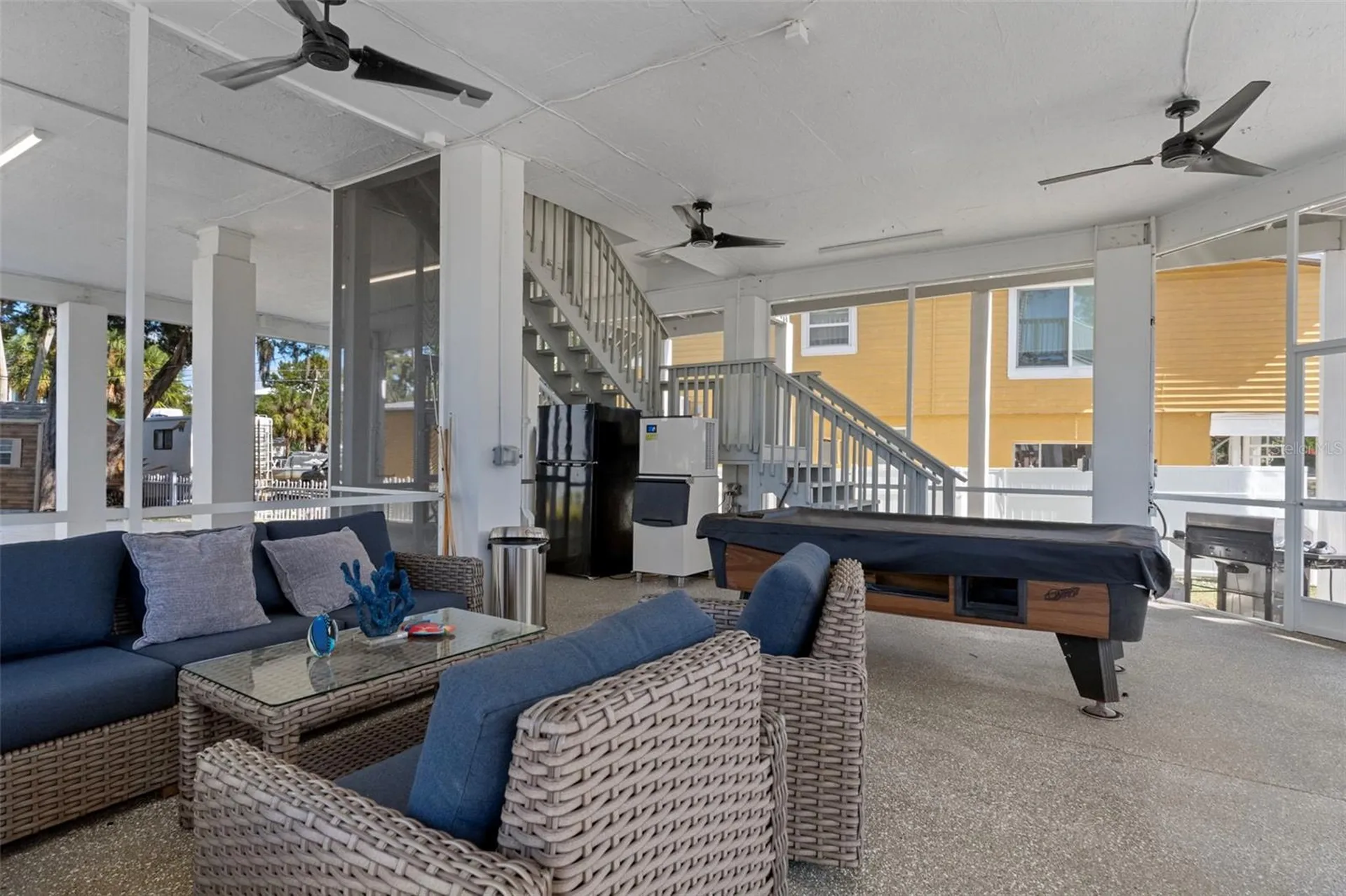 5272 Tropical Point Weeki Wachee FL 34607