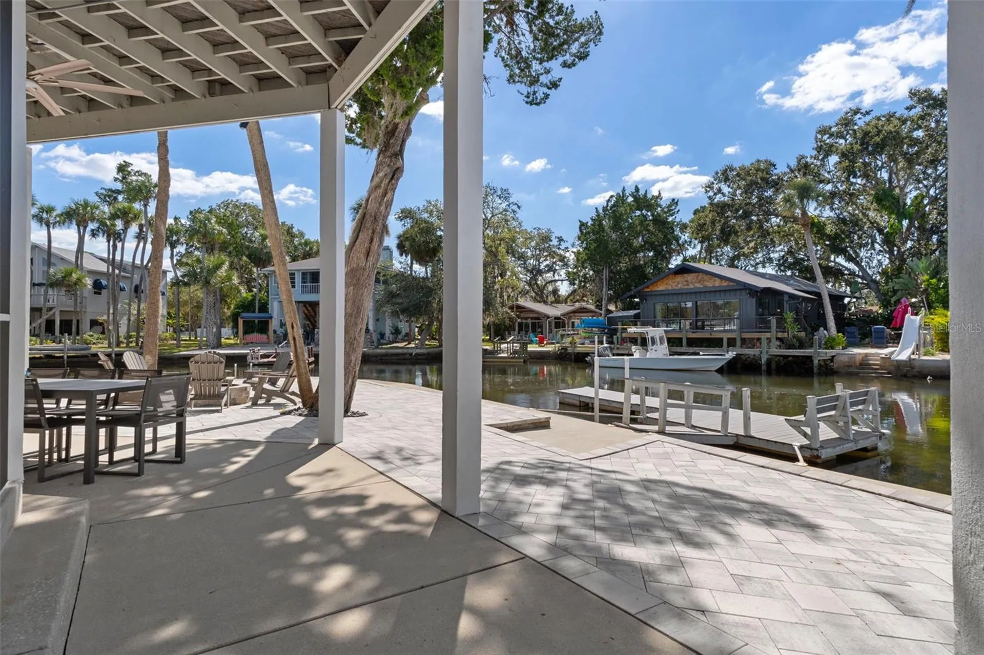5272 Tropical Point Weeki Wachee FL 34607